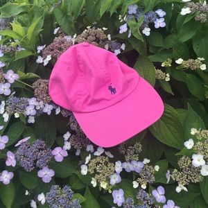 pink polo hat 🏇🏽💕